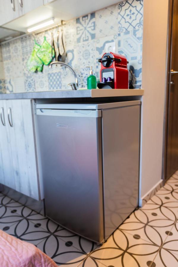 Modiano Studios Center-Your Urban Stay Tesalonika Bagian luar foto