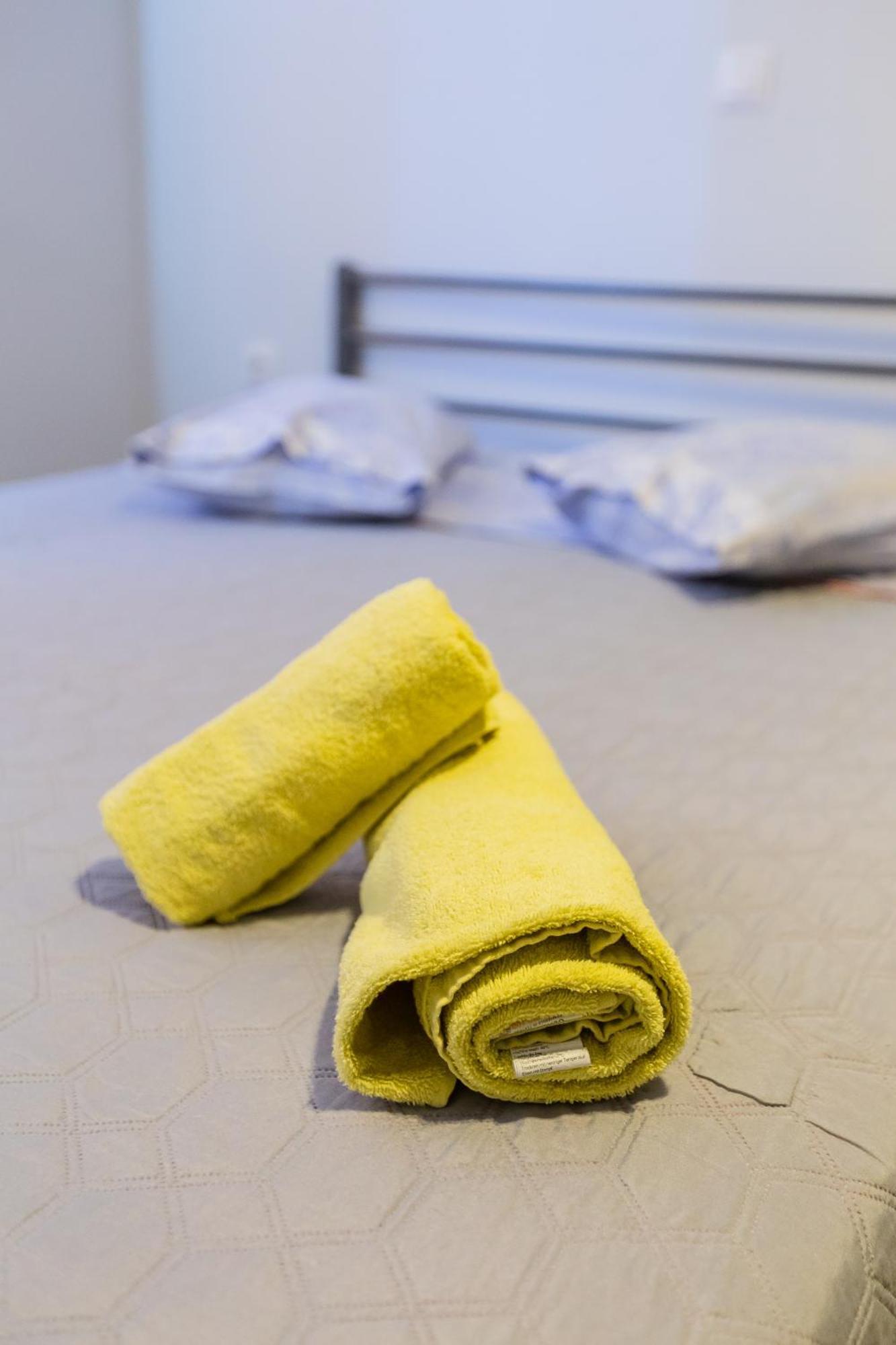 Modiano Studios Center-Your Urban Stay Tesalonika Bagian luar foto