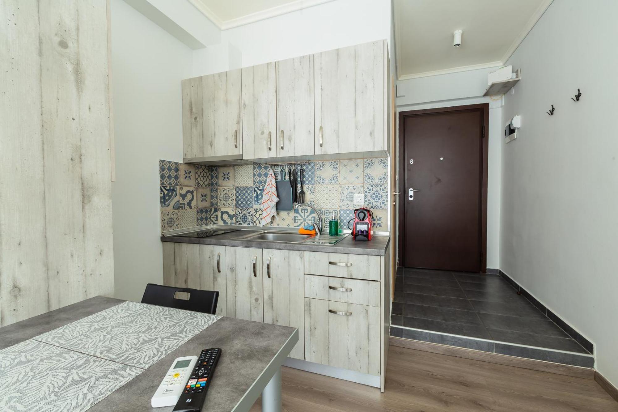 Modiano Studios Center-Your Urban Stay Tesalonika Bagian luar foto