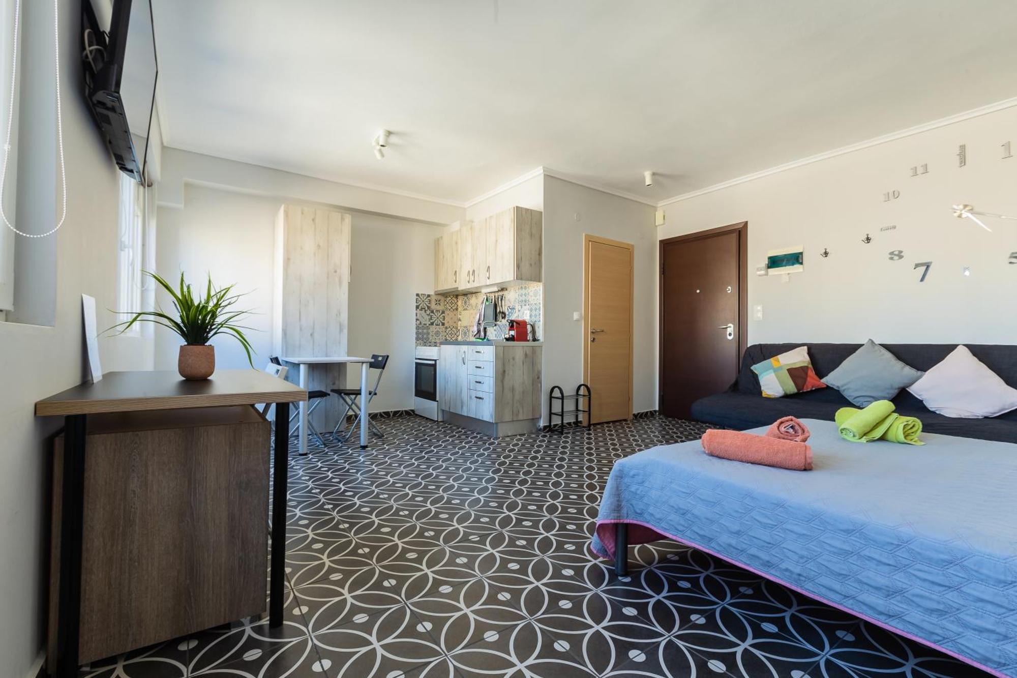Modiano Studios Center-Your Urban Stay Tesalonika Bagian luar foto