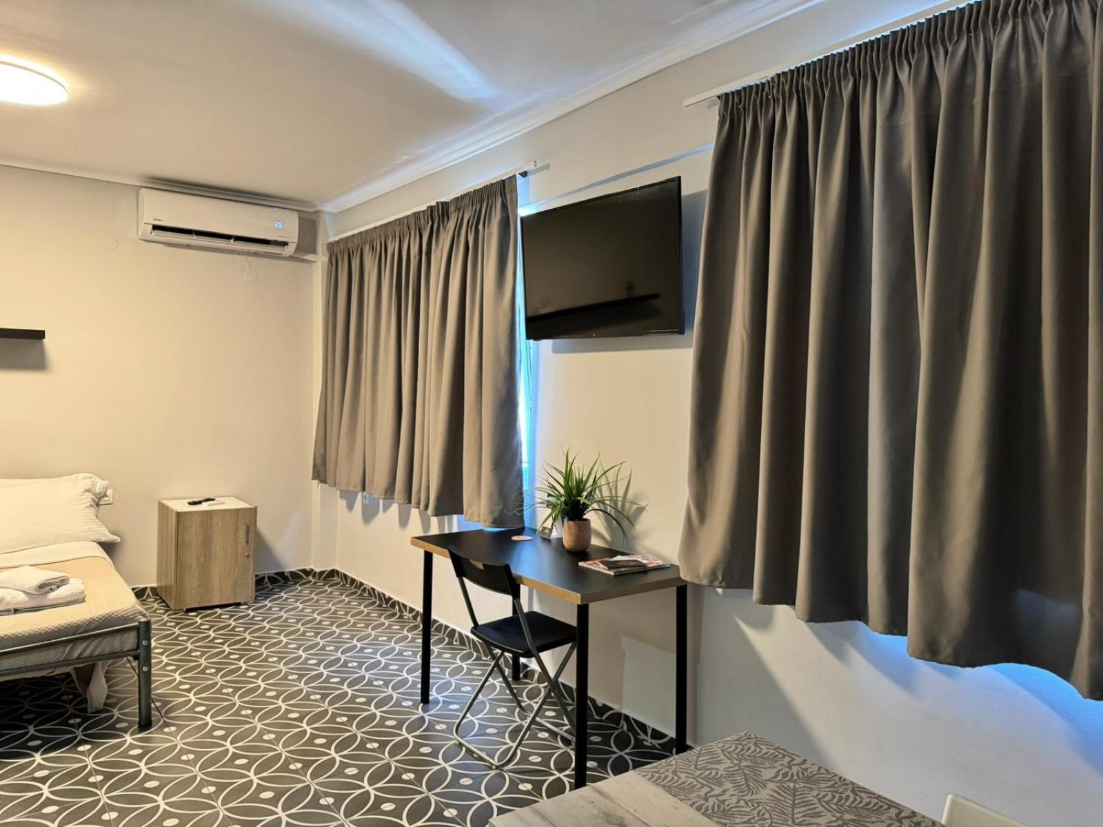 Modiano Studios Center-Your Urban Stay Tesalonika Bagian luar foto